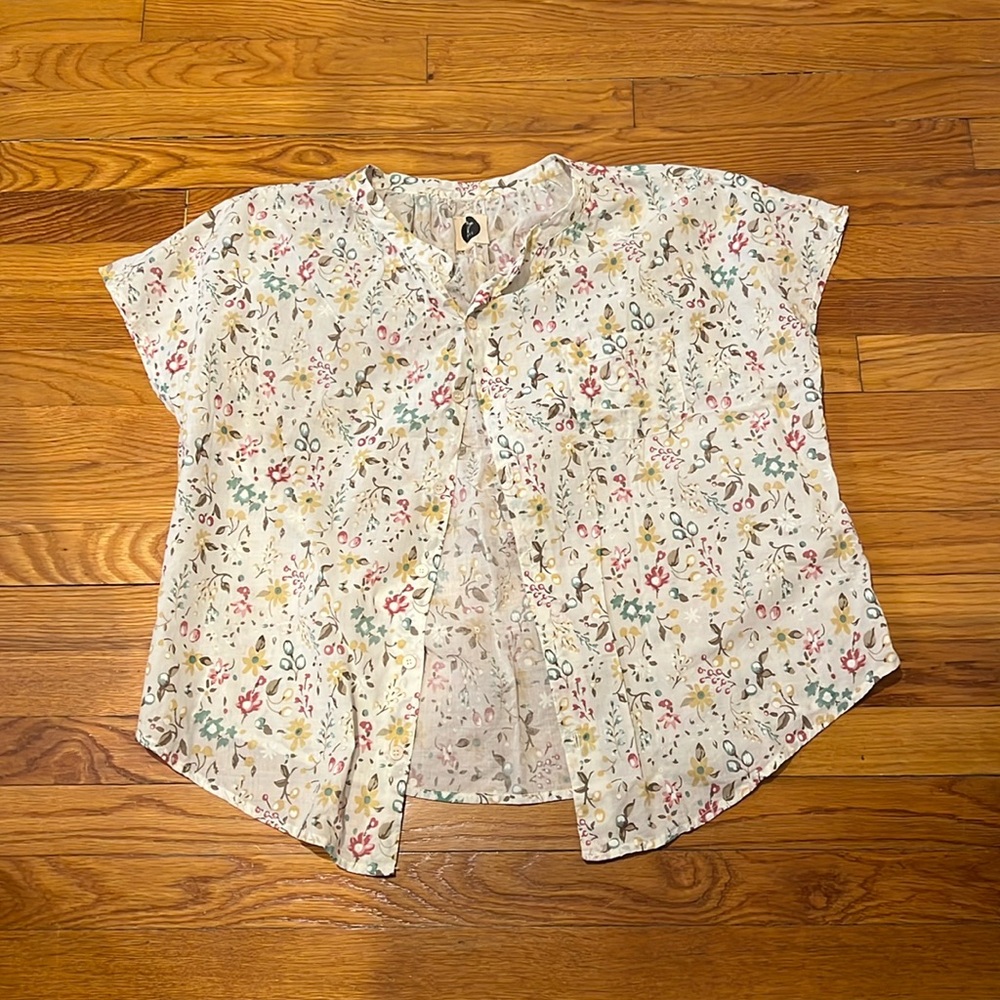 Women’s Button-Up Top